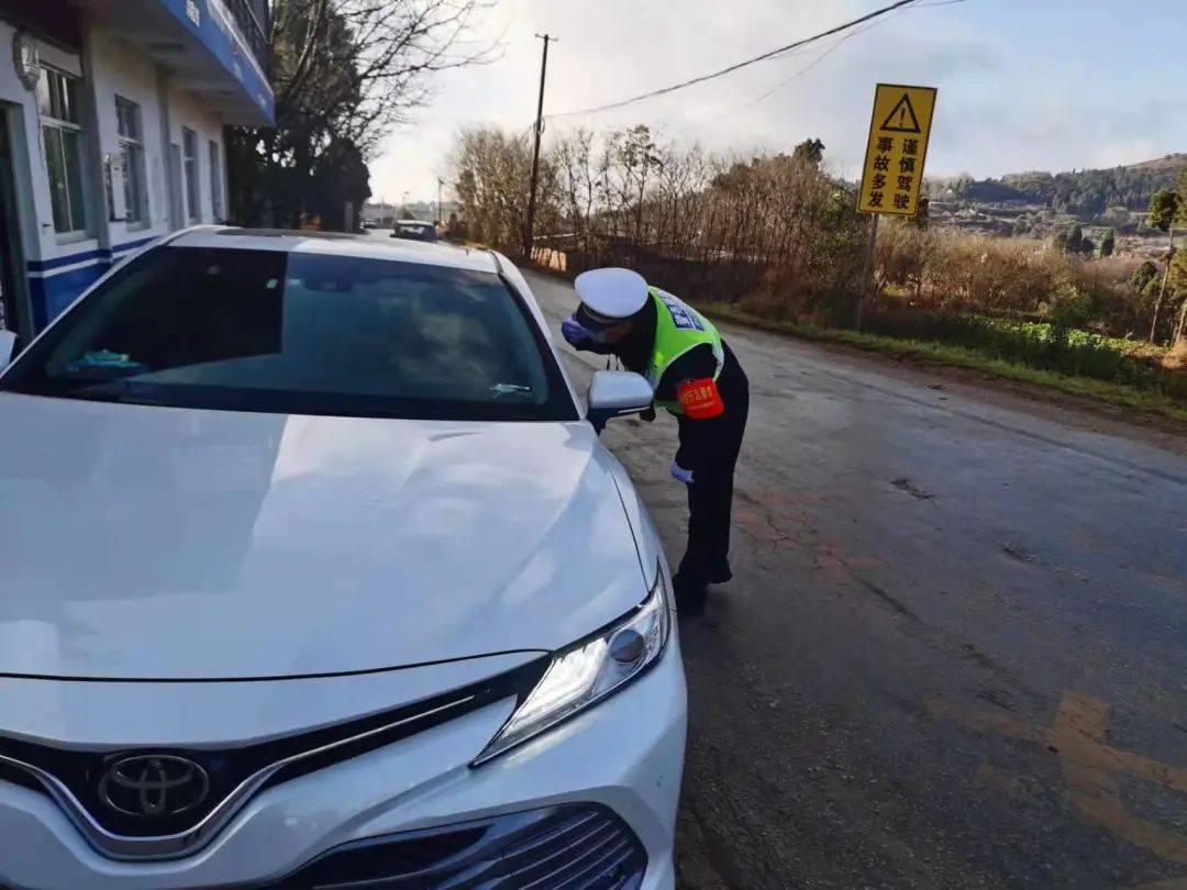 昆明交警