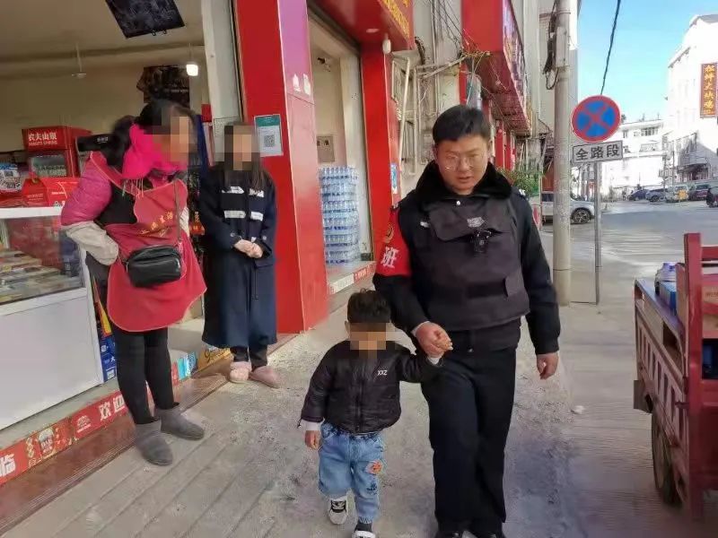 云南丽江警方