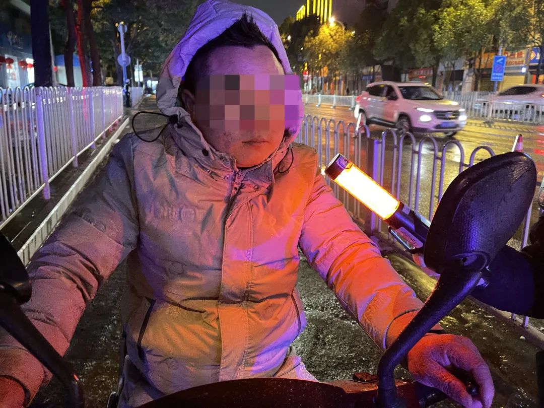 昆明交警