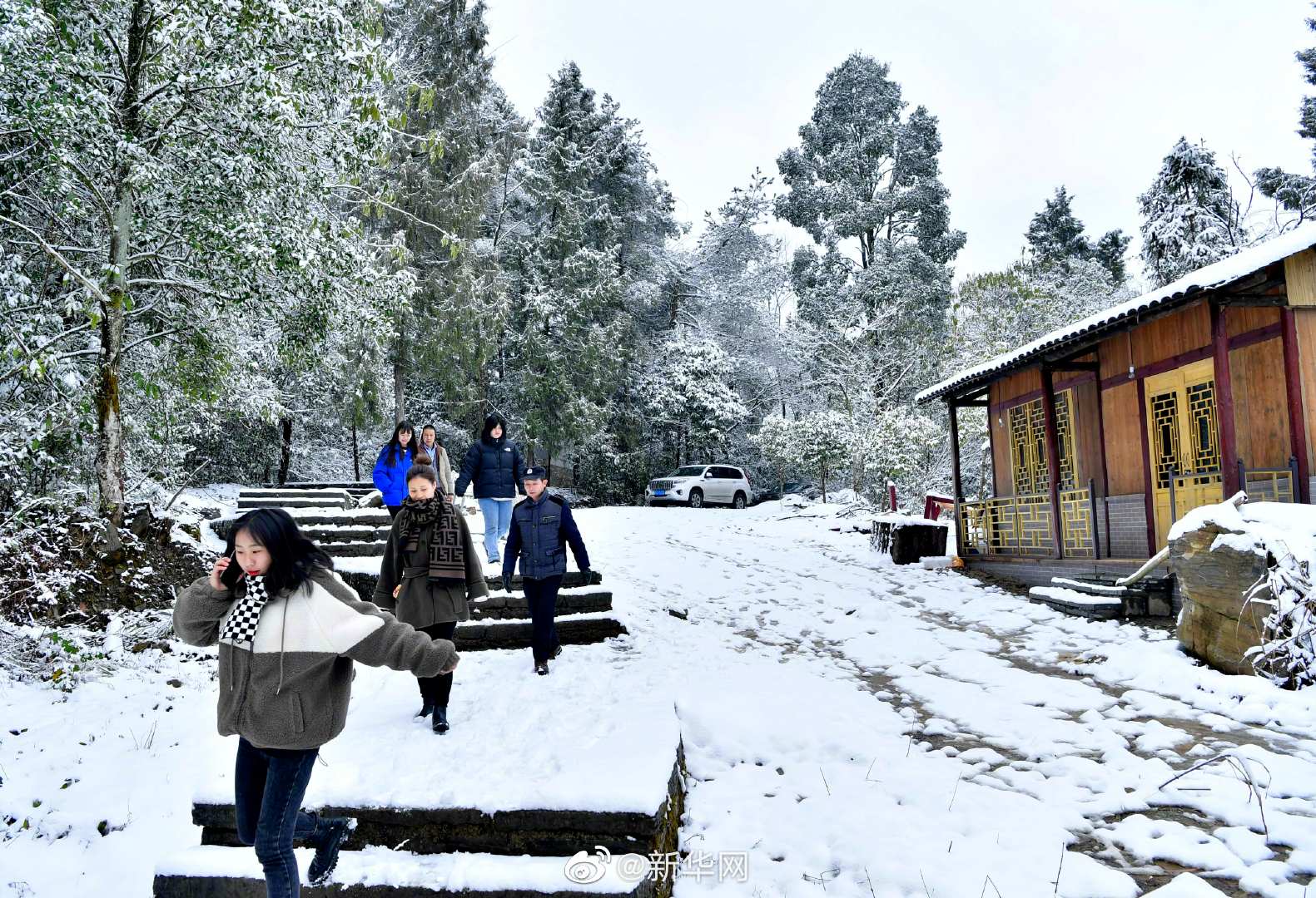 11日至13日我国将现大范围雨雪天气 局地有暴雪