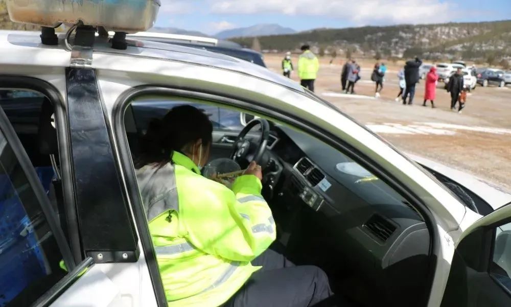 云南丽江警方
