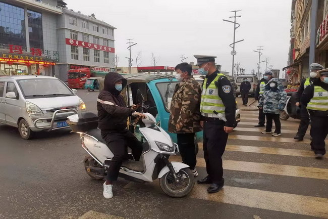 文山市交警大队微博