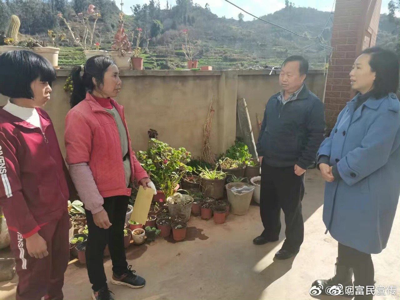 关爱困难残疾人 春节慰问暖人心