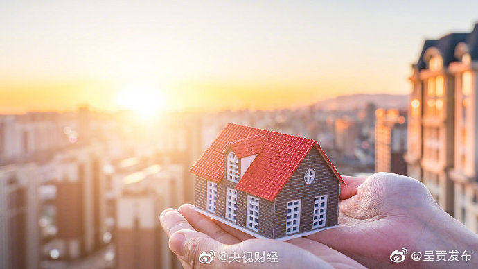2022年， 住建部称坚决有力处置个别房企项目逾期交付风险住建部称将保持房地产调控政策连续性稳定性