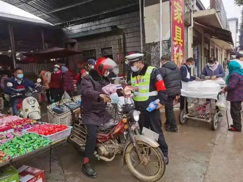昆明交警