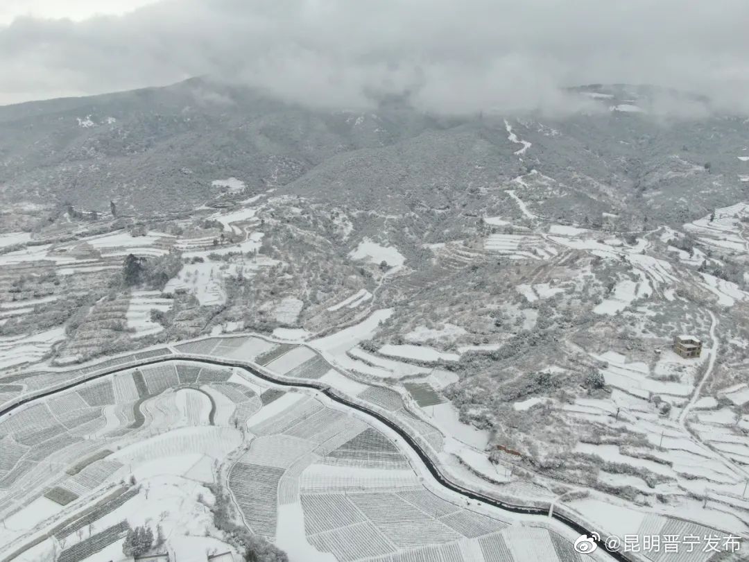 彝乡雪景美不胜收