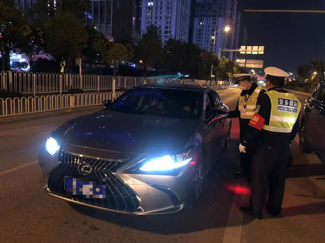 昆明交警
