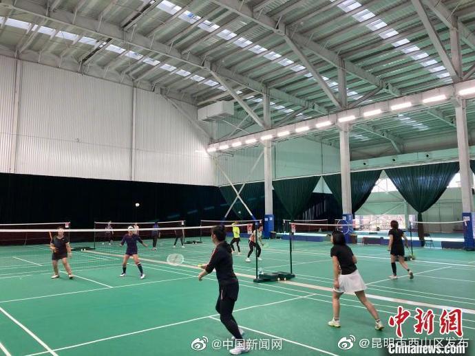 体育总局：推动学校体育设施向社会开放