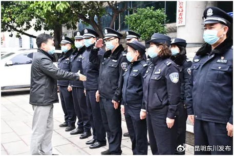 陈江看望春节期间值岗人员