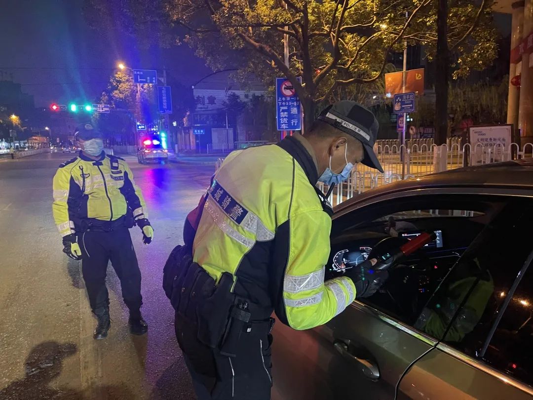 昆明交警