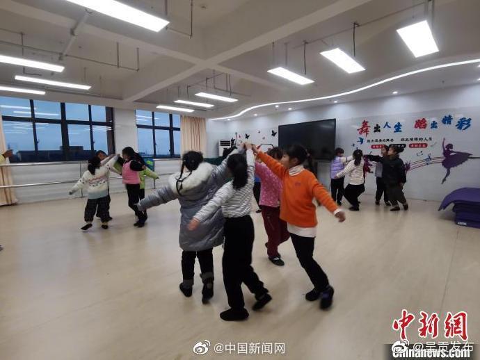 教育部称2022年将继续推进双减