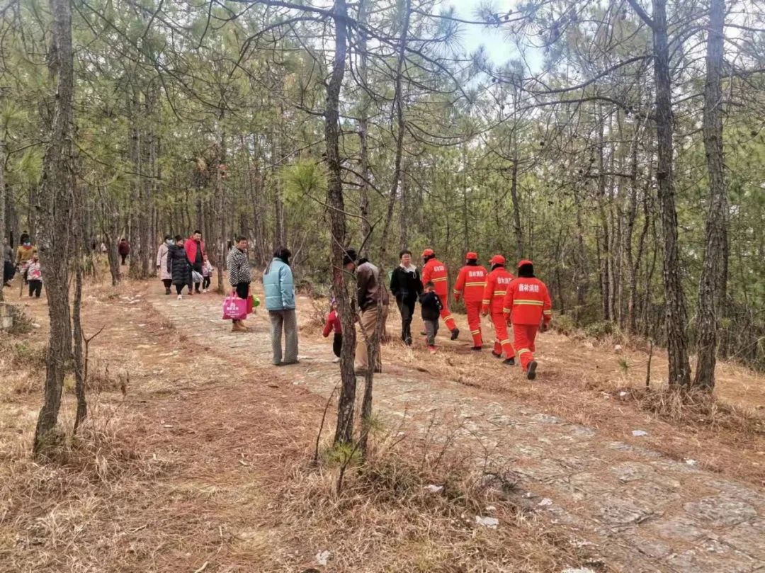 丽江日报