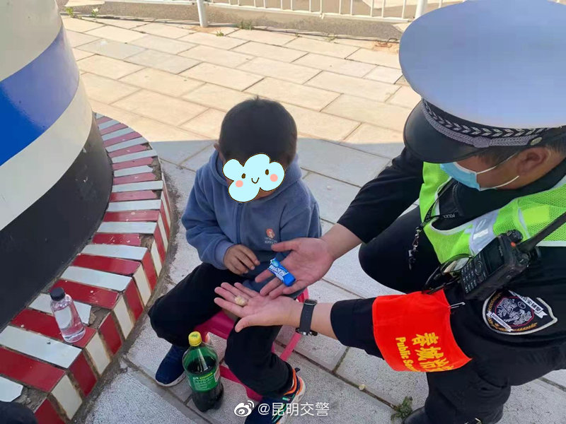 昆明交警