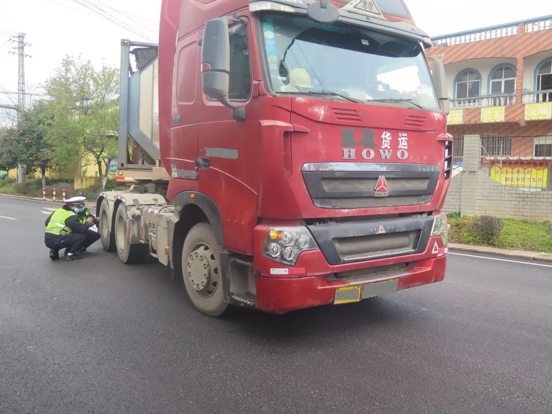 昆明交警