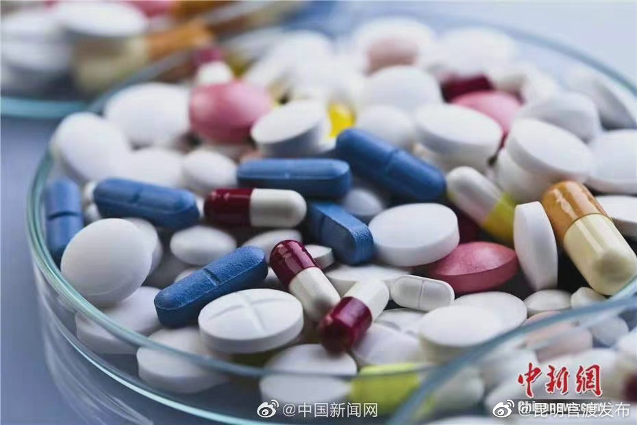教唆他人骗保买药进而销售将以诈骗罪定罪