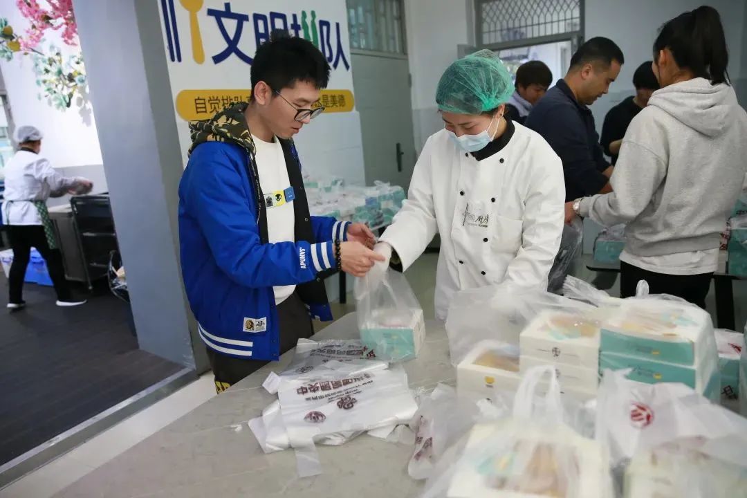 盘龙教育(微信)