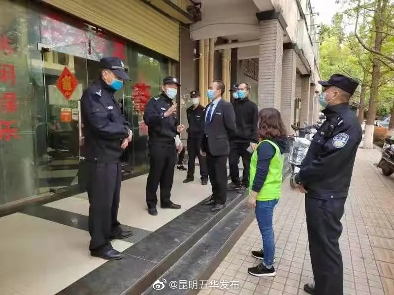 西园北路社区联合行动：开展麻将馆专项整治