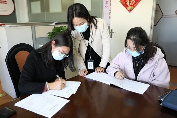 盘龙清风(微信)