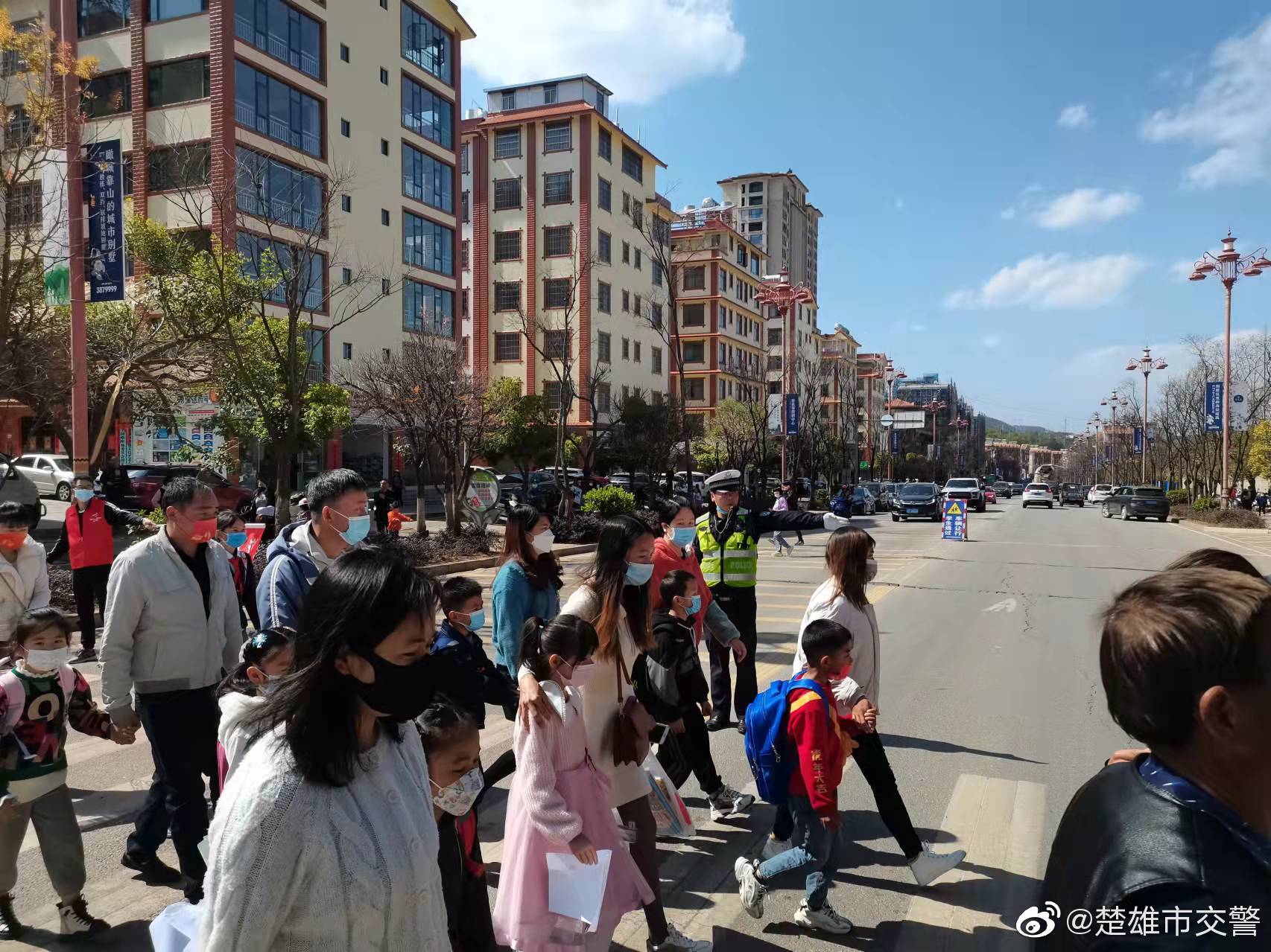 楚雄市交警微博