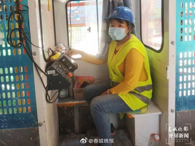 盖楼的人也渴望有自己的房子