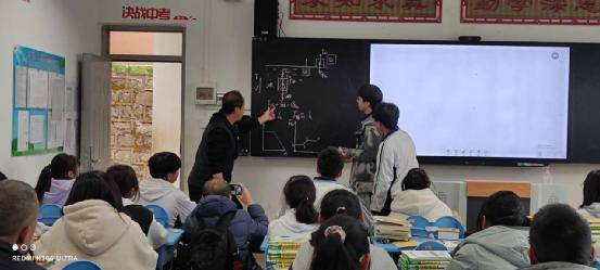 盘龙教育(微信)