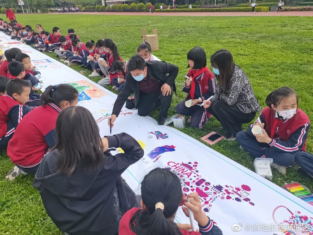 大手牵小手 度假区300名学生开展生态环保主题实践