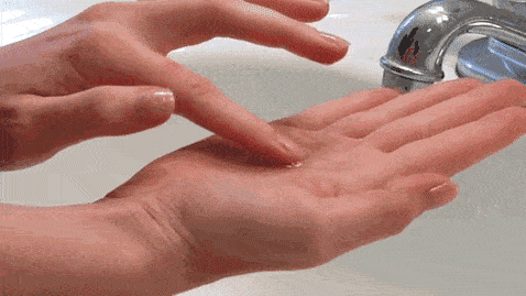 越舒服的隐形眼镜可能越伤眼