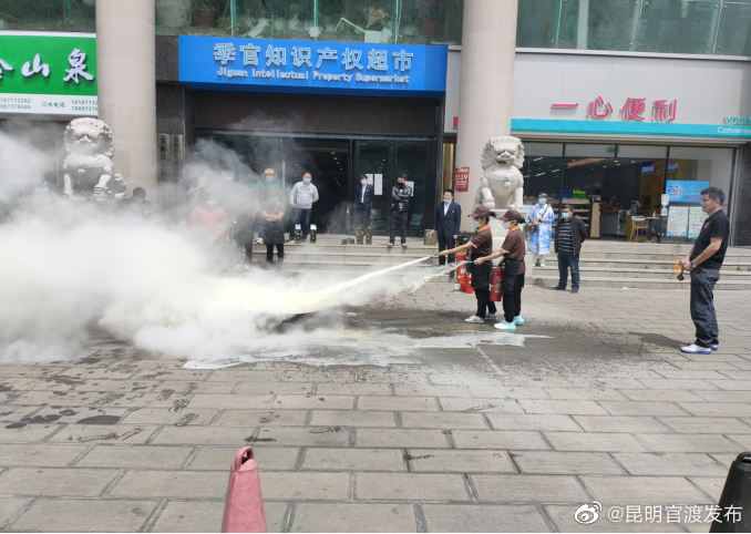 建安全屏障 护居民平安