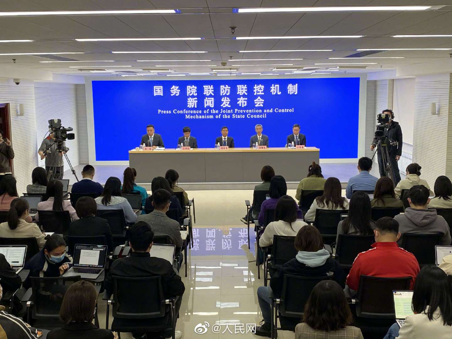 王华庆：花粉过敏史不是接种新冠病毒疫苗的禁忌