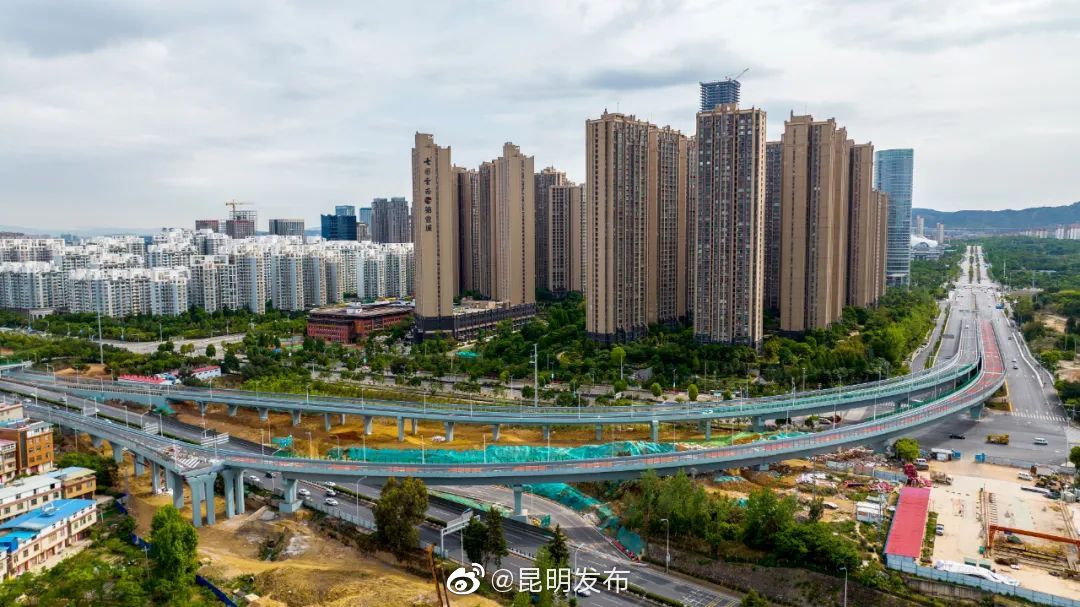 呈贡锦绣立交工程双线贯通