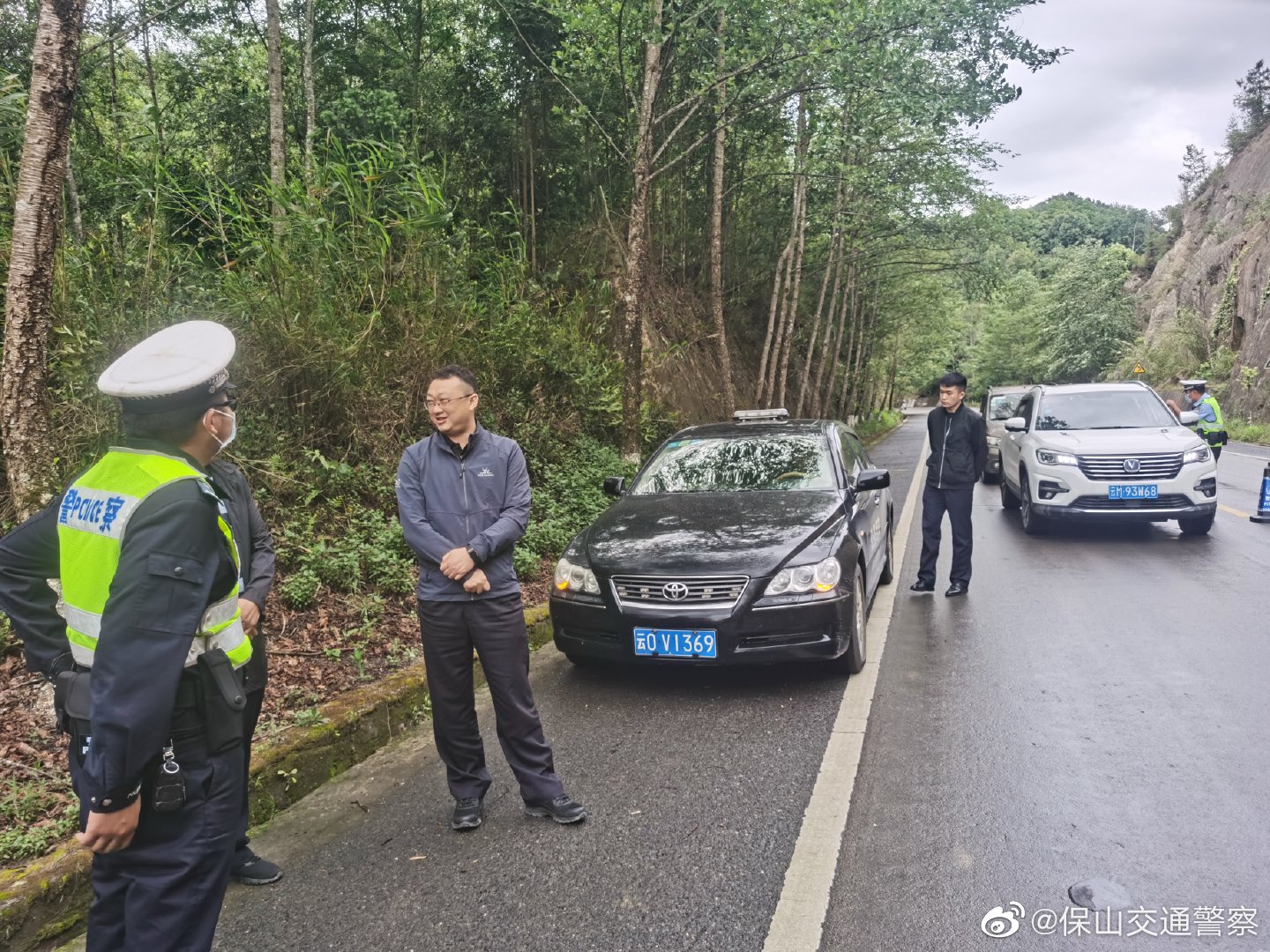 保山交通警察微博