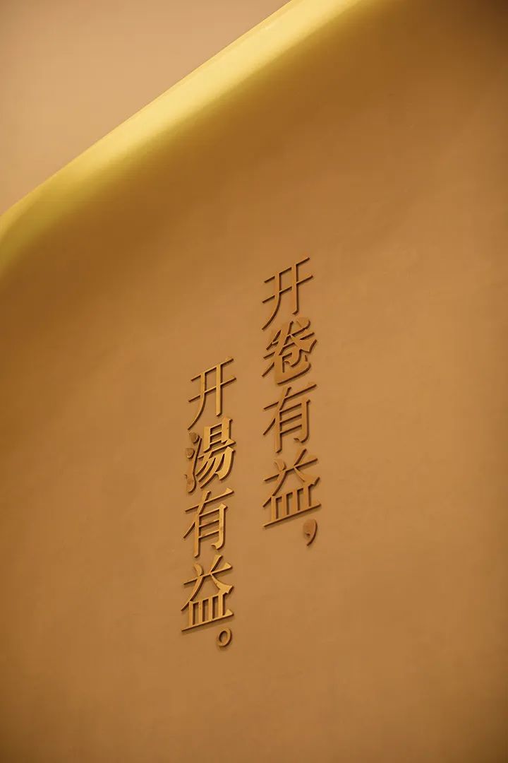 春城晚报