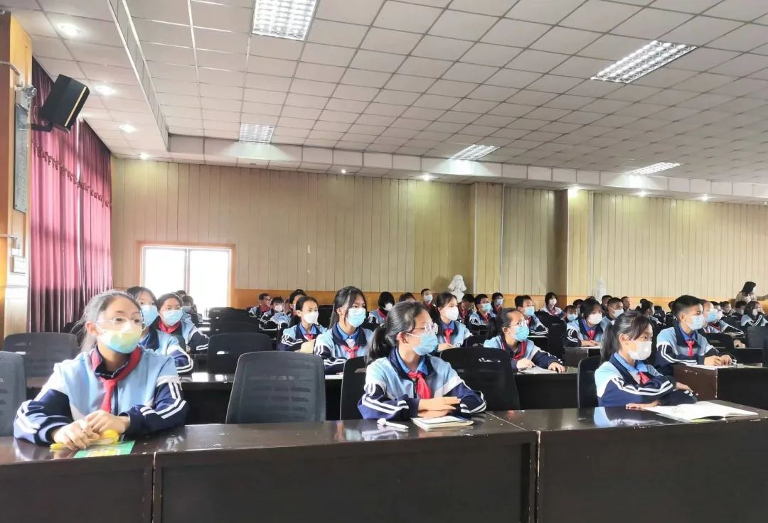 昆明西山教育体育