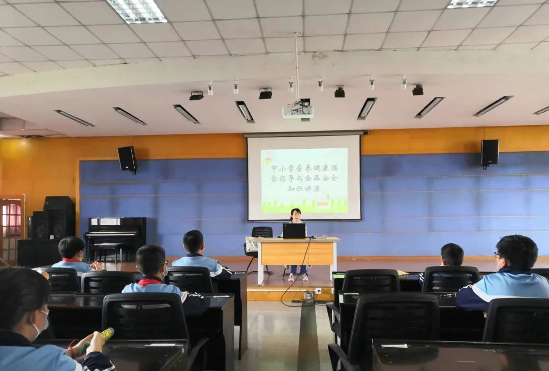 昆明西山教育体育