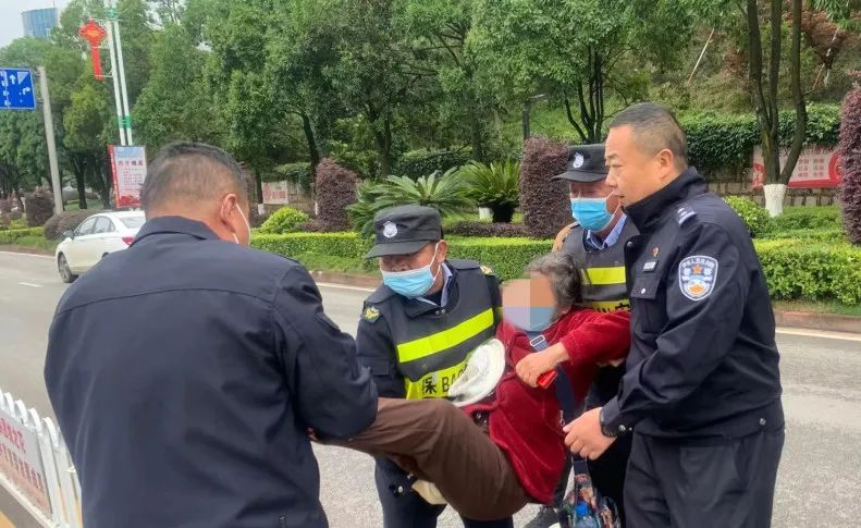 昆明交警