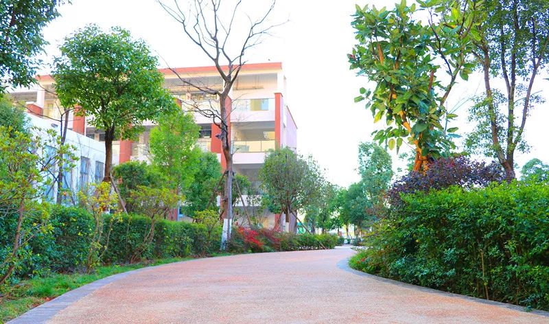 昆明市第一中学附属小学