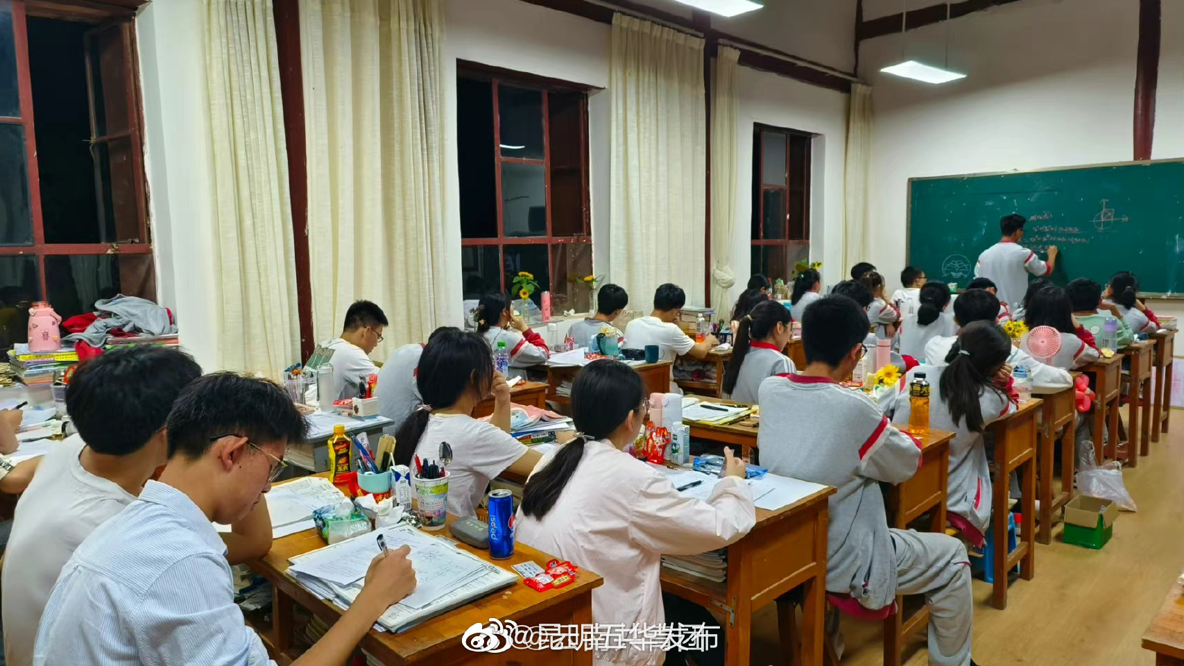 “昆明五华发布”微博