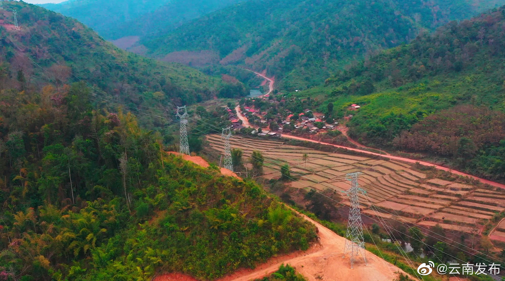 “云南发布”微博