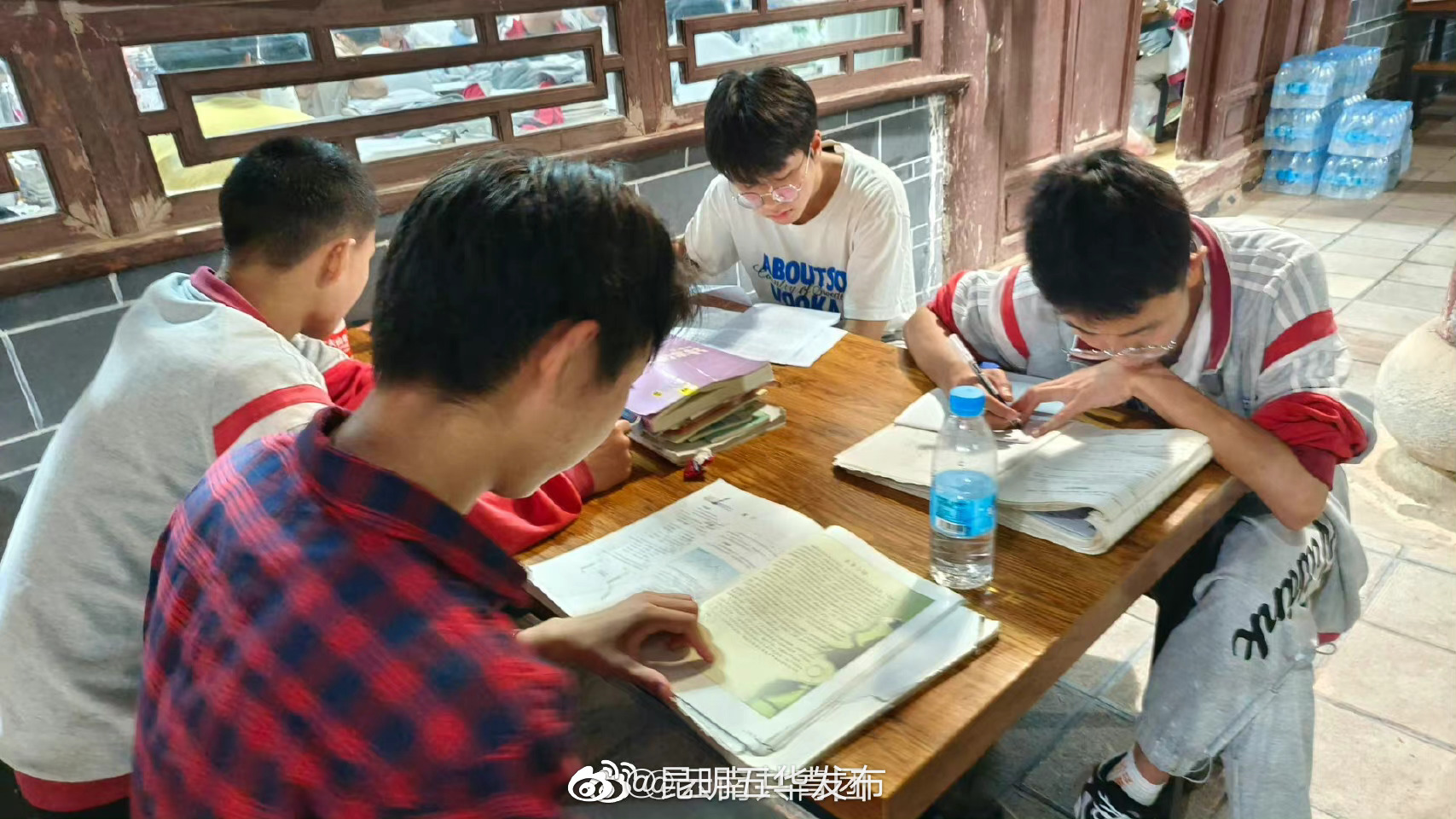 “昆明五华发布”微博