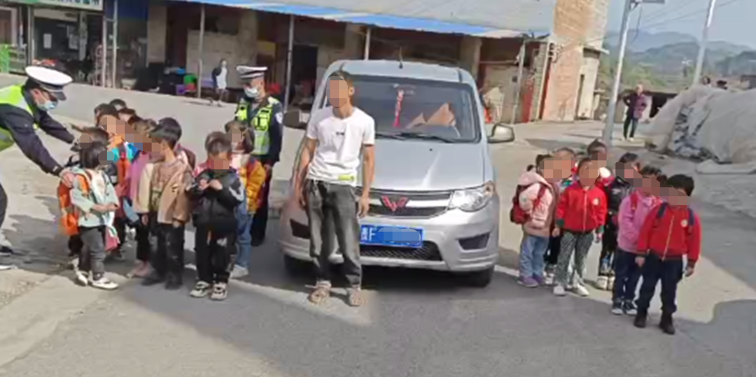 昆明交警
