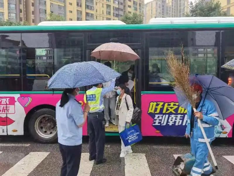 昆明交警