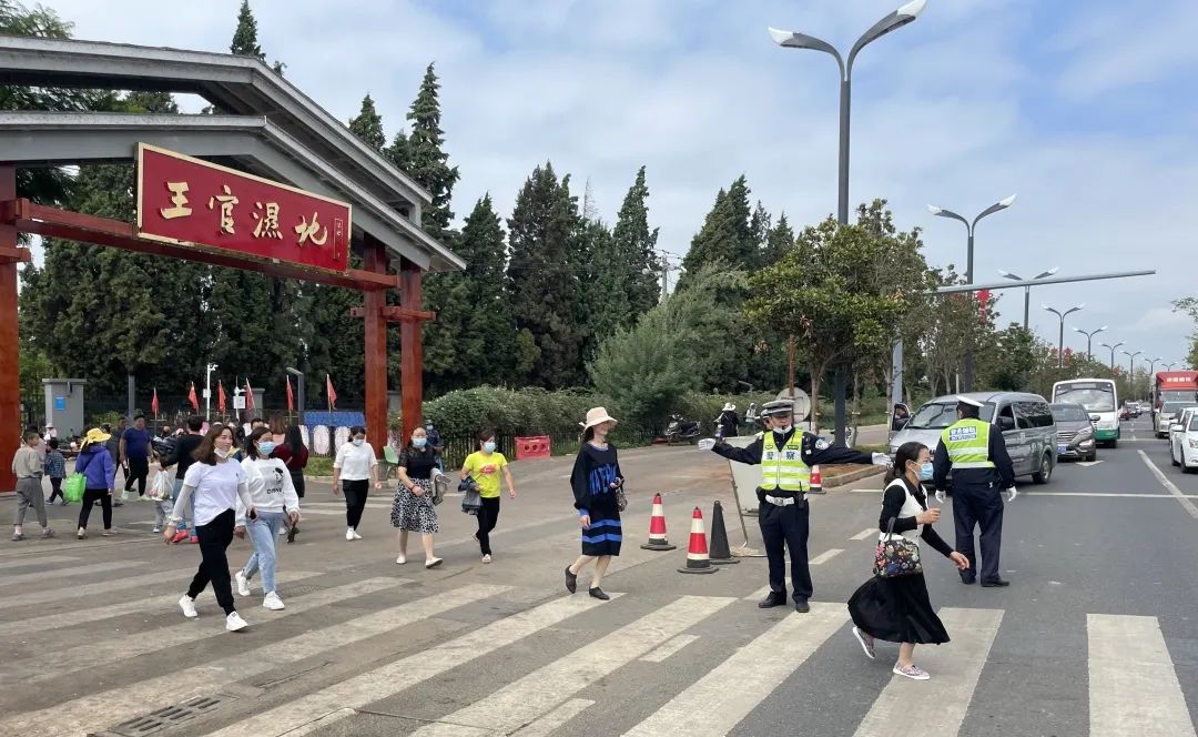 昆明交警