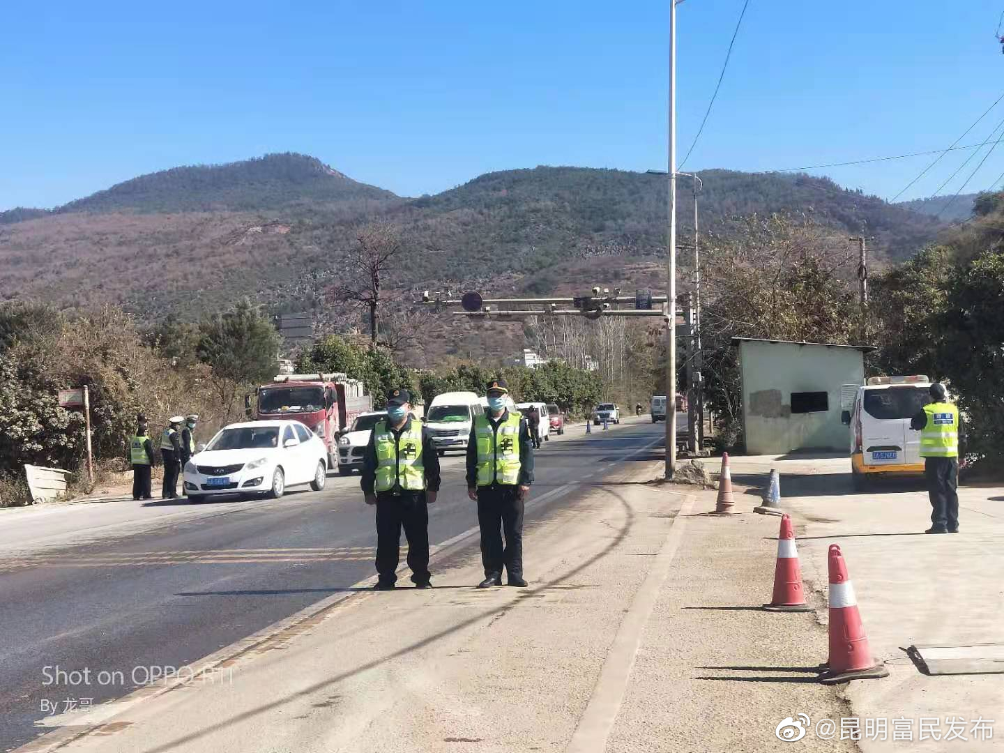 富民县严抓货运车辆超限超载治理工作