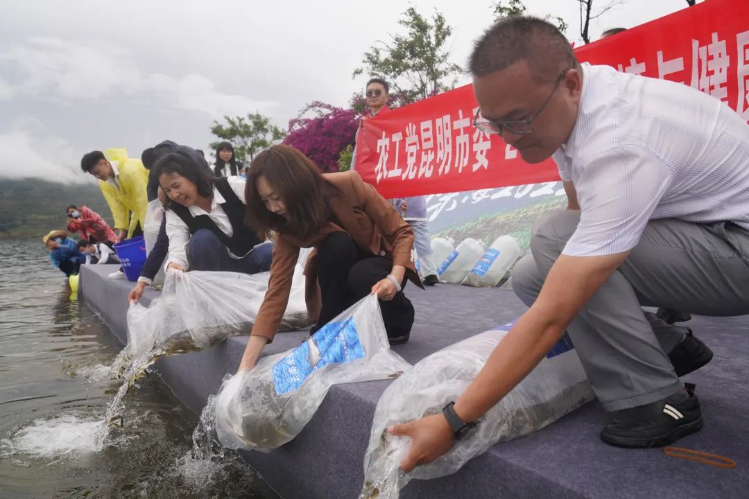 昆明阳宗海风景名胜区(微信)