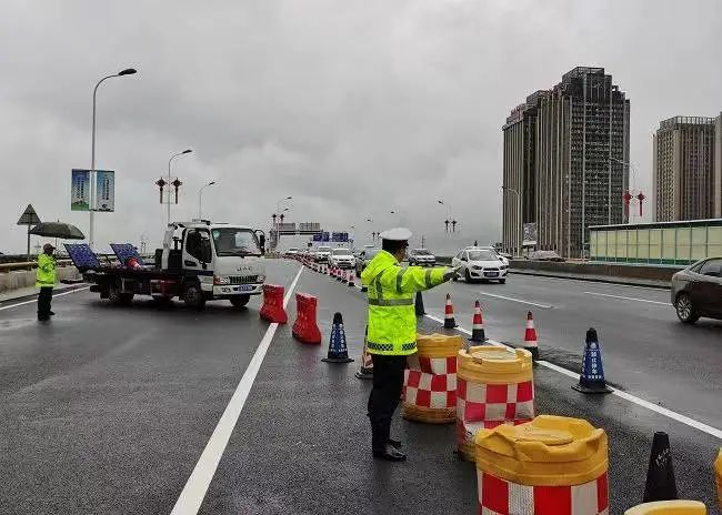 昆明交警