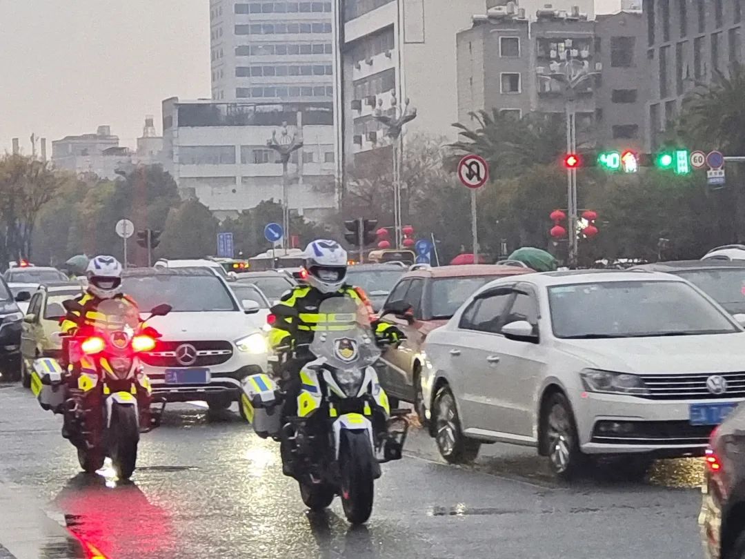 昆明交警
