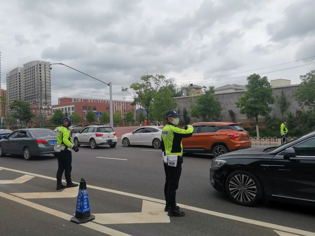 昆明交警