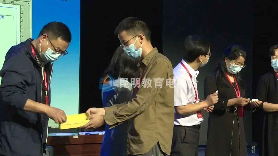 盘龙教育(微信)