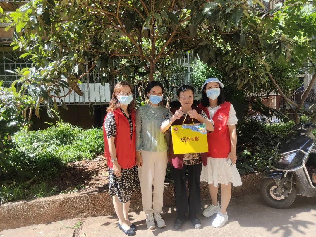 昆明医科大学附属口腔医院