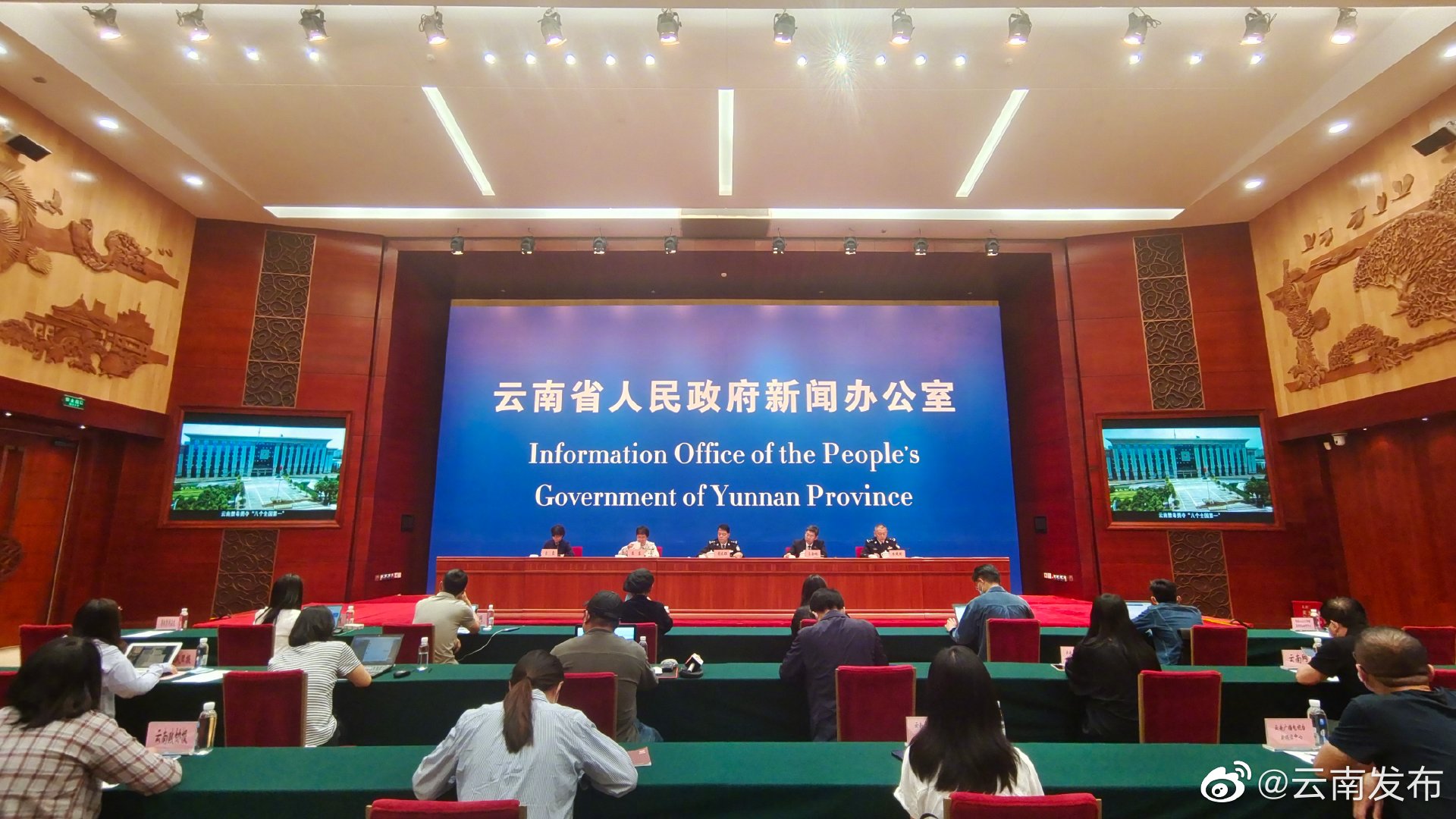 致敬！德宏省六所85%的警察累计封闭值守时间超500天